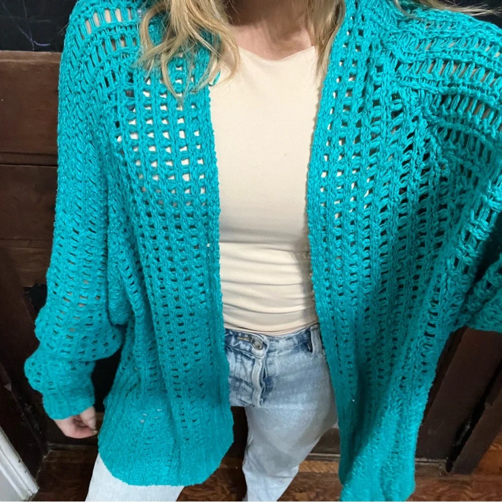Sweater bundle ! - Picture 3 of 6